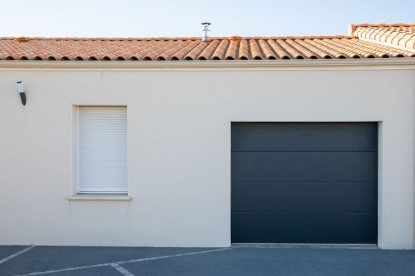 Garage Window Replacement in Dallas