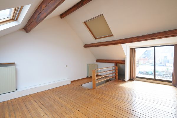 Cost of Attic Window Installation in Dallas